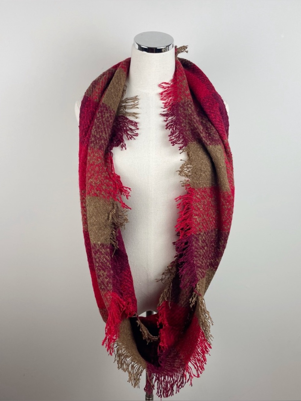 Collection Eighteen Red Brown Plaid Fringe Scarf Wrap Women